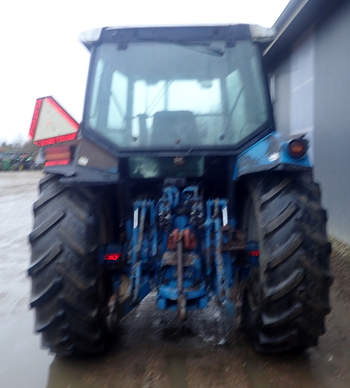 salg af New Holland 8340 traktor