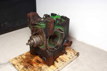 salg af John Deere 6250R  Rear Transmission