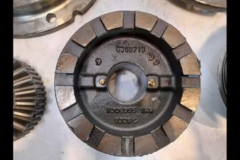 salg af Differentiale, Hinterachsen John Deere 6250R