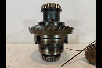 salg af Foraksel Differentiale Valmet 900