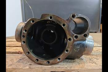 salg af Foraksel rør Valmet 900 HÖGER