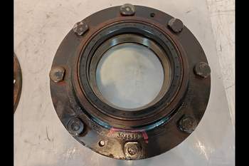 salg af Foraksel Slutdrev Valmet 900 VÄNSTER