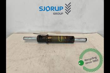 Styrcylinder för framaxel Valmet 900 Styrcylinder för framaxel Valmet 900