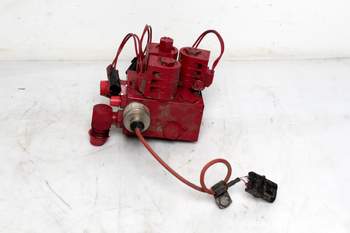salg af New Holland BB980  Hydraulic valve