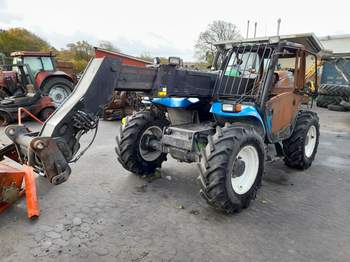 salg af zerlegte Teleskoplader New Holland LM435 