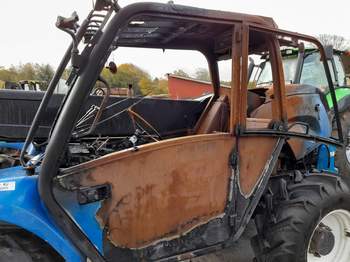 salg af New Holland LM435  Telehandler