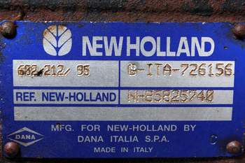 salg af Framaxlar New Holland LM435 
