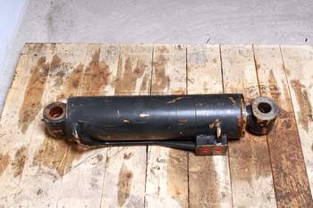salg af Hydraulisk Cylinder New Holland LM435 