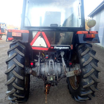 salg af Massey Ferguson 265 traktor