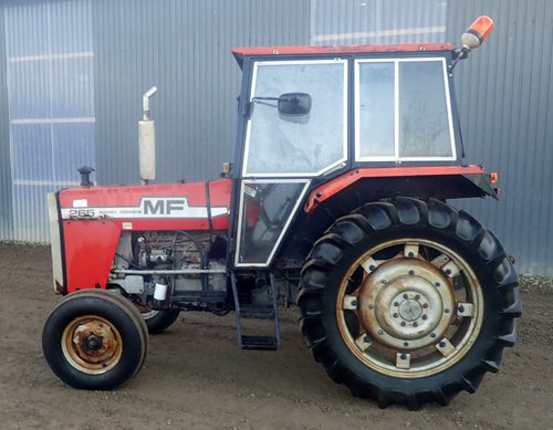 salg af Massey Ferguson 265 traktor