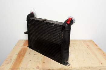 salg af Intercooler New Holland 8970