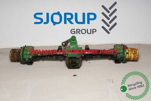 salg af John Deere 6820  Disassembled front axle