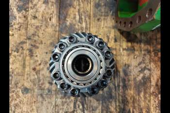 salg af KPL. Differentiale John Deere 6820