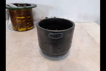 salg af Foraksel Slutdrev John Deere 6820 VÄNSTER