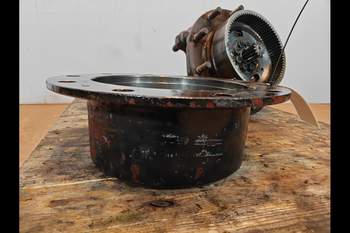 salg af Case CVX170 LEFT Front axle final drive