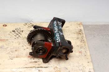 salg af Vorderachsdifferential Ford 4130 