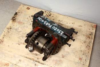 salg af Vorderachsdifferential Ford 4130 