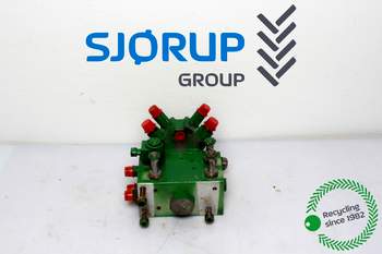 John Deere 6430  Suspension control valve