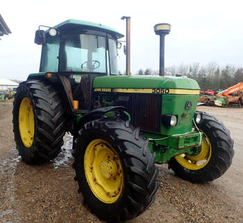 salg af John Deere 3050 traktor