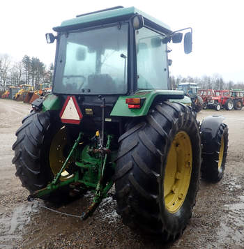 salg af John Deere 3050 traktor