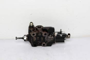 salg af Massey Ferguson 6465  Hydraulic trailer brake valve
