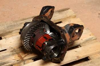 salg af Massey Ferguson 6465  Front axle differential