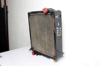 salg af Massey Ferguson 6465  Water Radiator