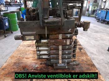 salg af Fendt 818  Hydraulic lift valve