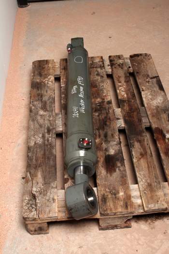 salg af Wacker ET90  Hydraulic Cylinder