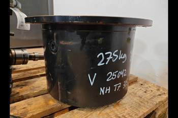 salg af  T7.315 LEFT Front axle final drive