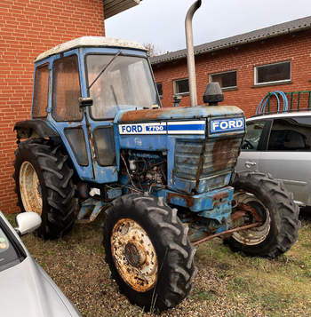 salg af Ford 7700 tractor