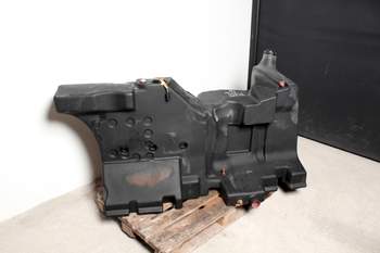 salg af Dieseltank New Holland TG285