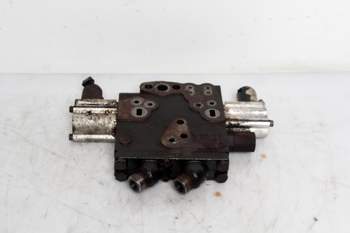 salg af New Holland TG285  Remote control valve