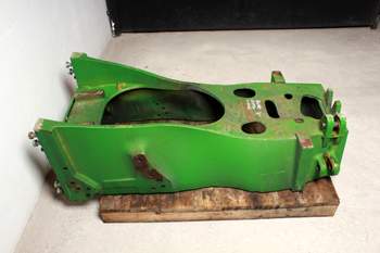 salg af Framaxelbrygga John Deere 7930 