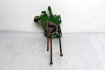 salg af John Deere 7930  Priority valve