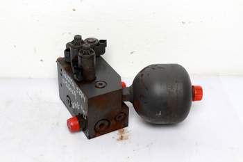 salg af Valtra S374  Suspension control valve