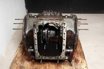 salg af Valtra S374  Rear Transmission