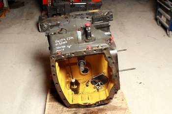 salg af Valtra S374  Transmission