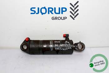 Valtra S374 RIGHT Lift Cylinder