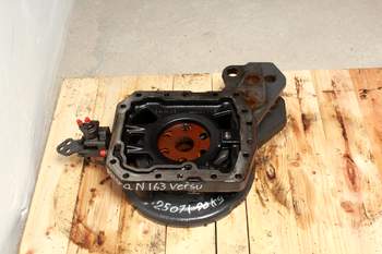 salg af Valtra N163 RIGHT Brake housing, Rear Transmission