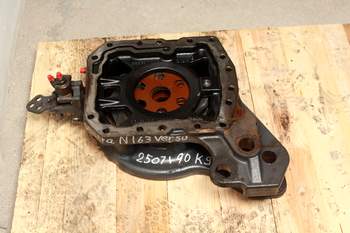 salg af Valtra N163 LEFT Brake housing, Rear Transmission