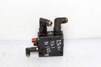 salg af Valtra N163  Remote control valve