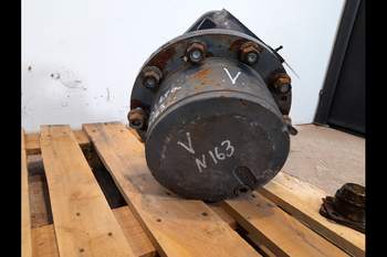 salg af Valtra N163 LEFT Front axle final drive