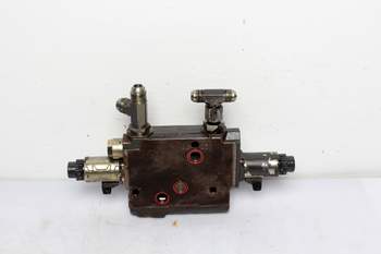 salg af Valtra N163  Hydraulic lift valve