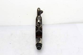 salg af Valtra N163  Hydraulic lift valve