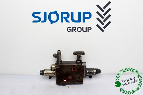 salg af Valtra N163  Hydraulic lift valve