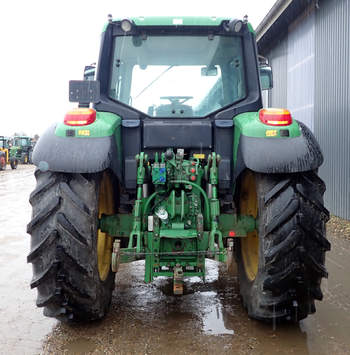 salg af John Deere 6230 traktor