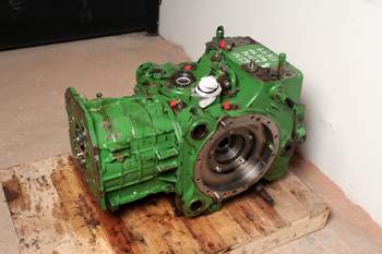 salg af Baktransmission John Deere 6230 