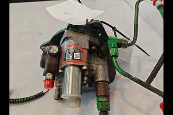 salg af Injektionspump John Deere 6230