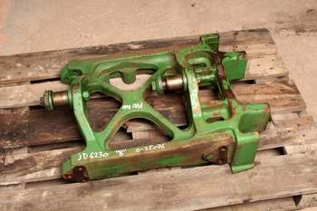 salg af John Deere 6230  Front axle support